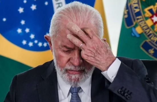 Revolta nos Bastidores: Ministra Ignora Ordem Direta de Lula